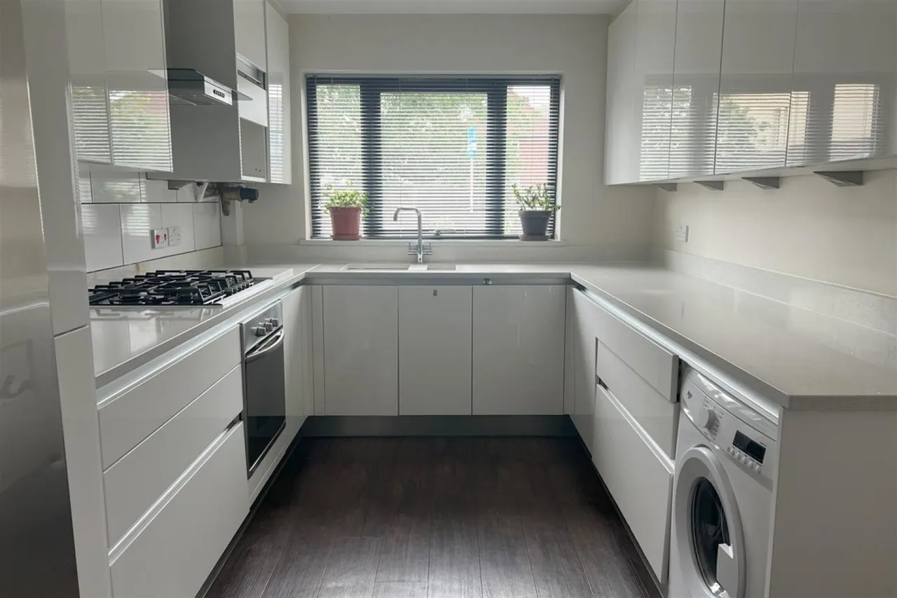 Mansfield Road, Ringwood, BH24, photo 3