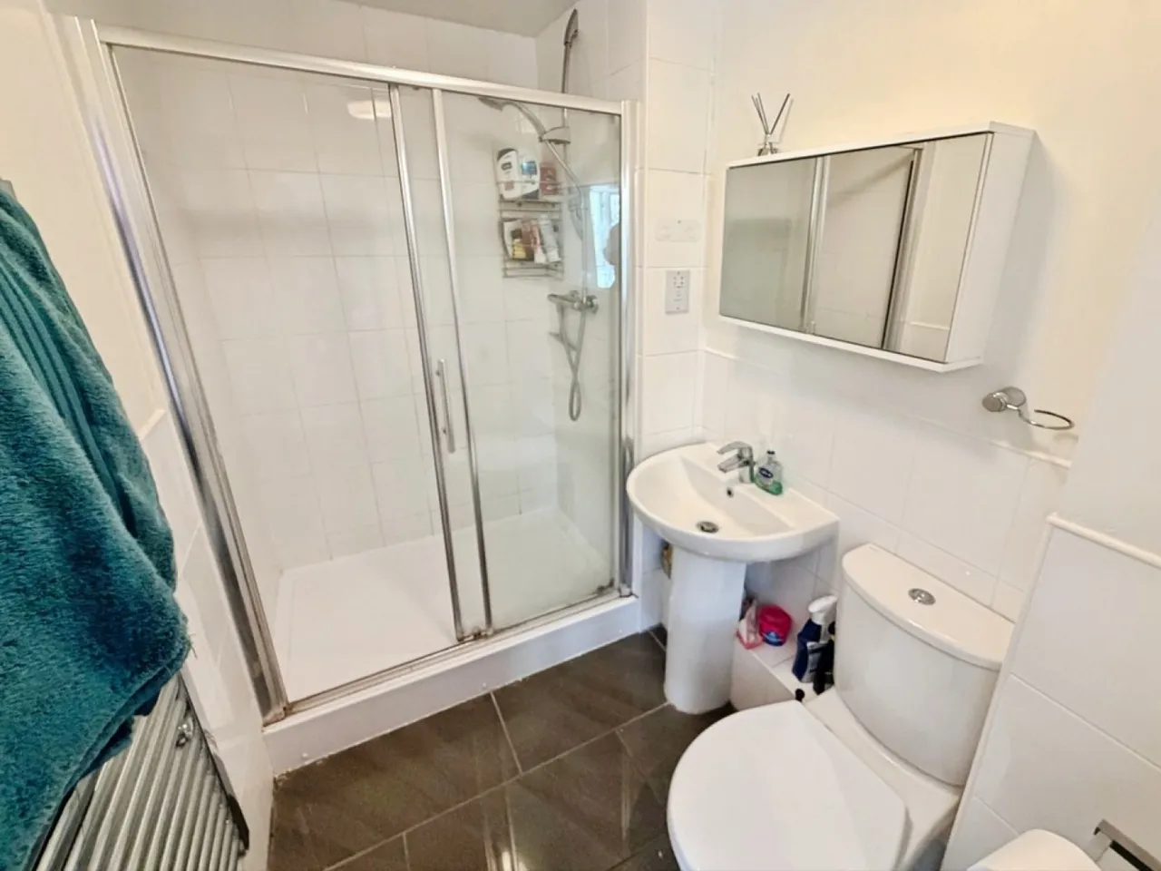 Sinclair Drive, RG21, photo 6