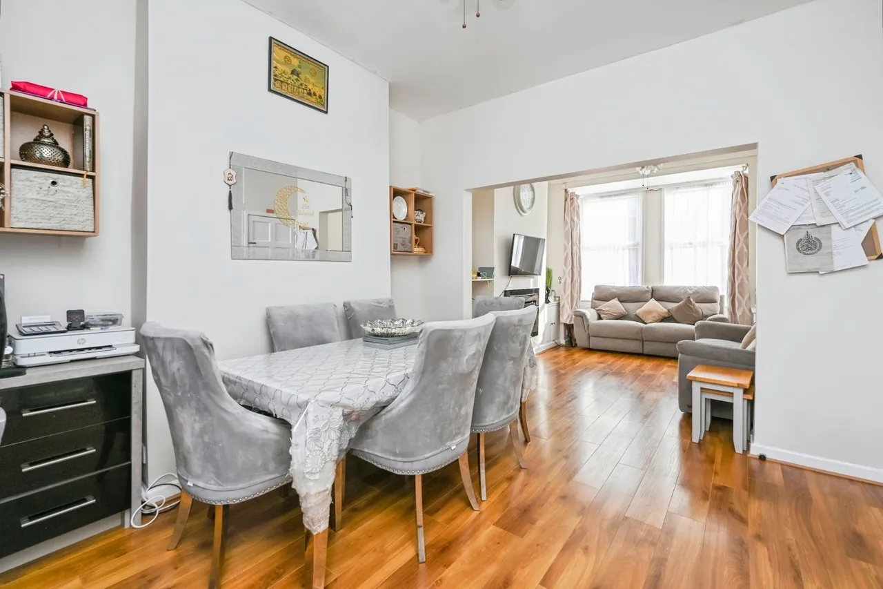 Binns Road, Liverpool, L13, photo 4