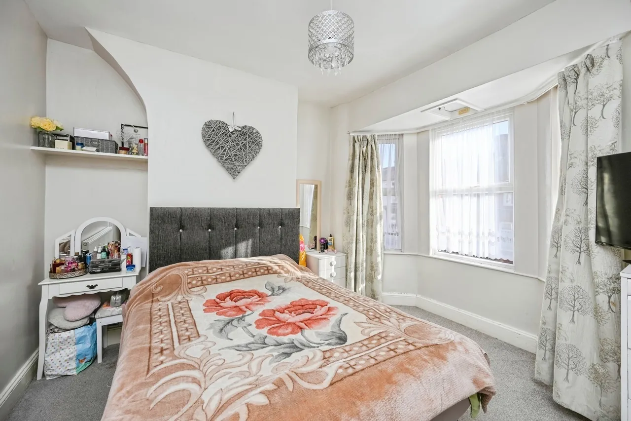 Binns Road, Liverpool, L13, photo 7