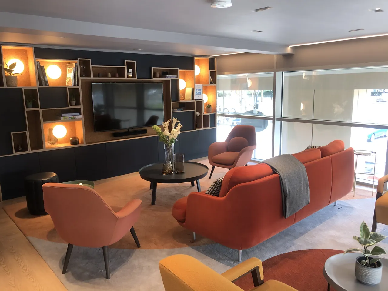 Solstice Apartments, MK9, photo 2