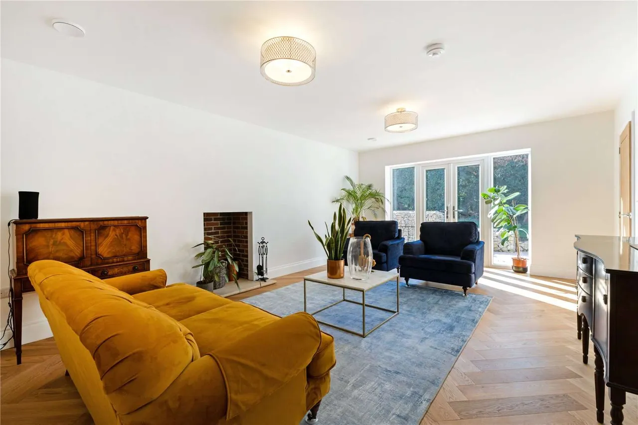 Andover Road, Highclere, Newbury, Hampshire, RG20 9QX, photo 9