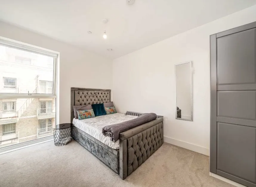 Wray Avenue, Royal Wharf, E16, photo 5
