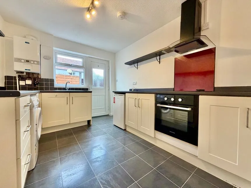 Brick Kiln Street, Evesham, Worcestershire, WR11, photo 3