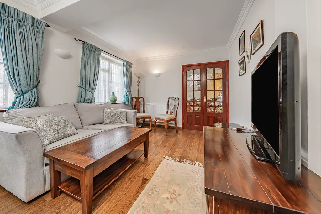 Nicol Road, Chalfont St. Peter, SL9, photo 32