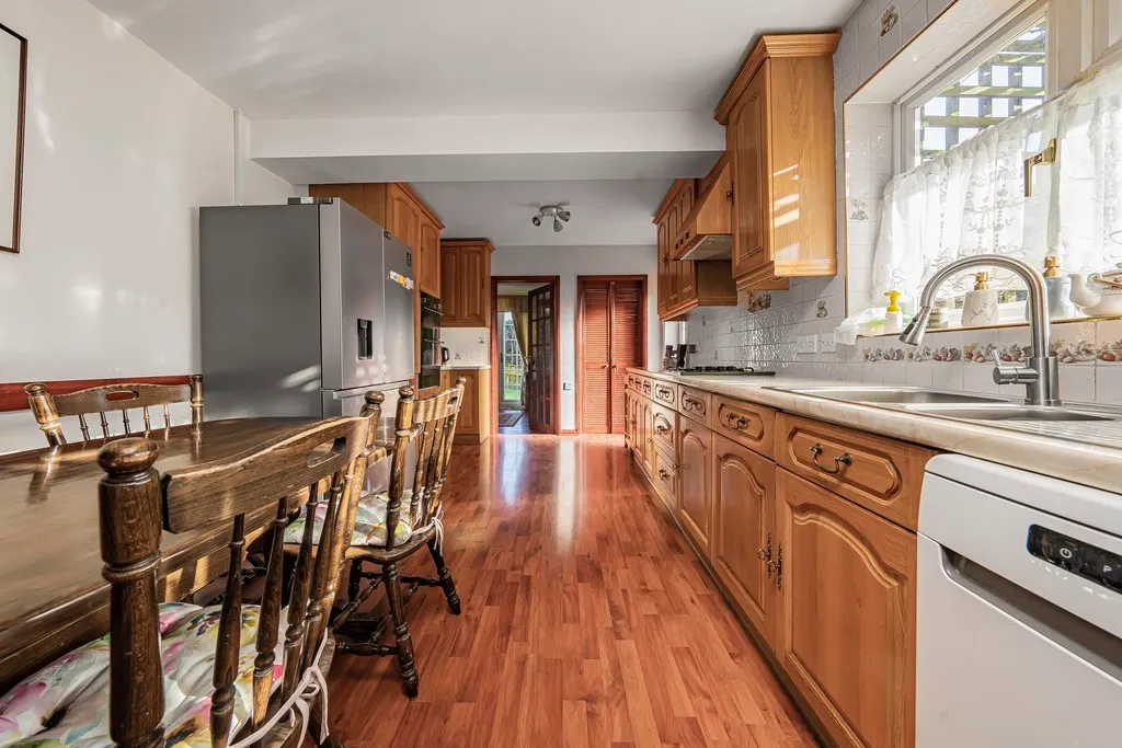 Nicol Road, Chalfont St. Peter, SL9, photo 5