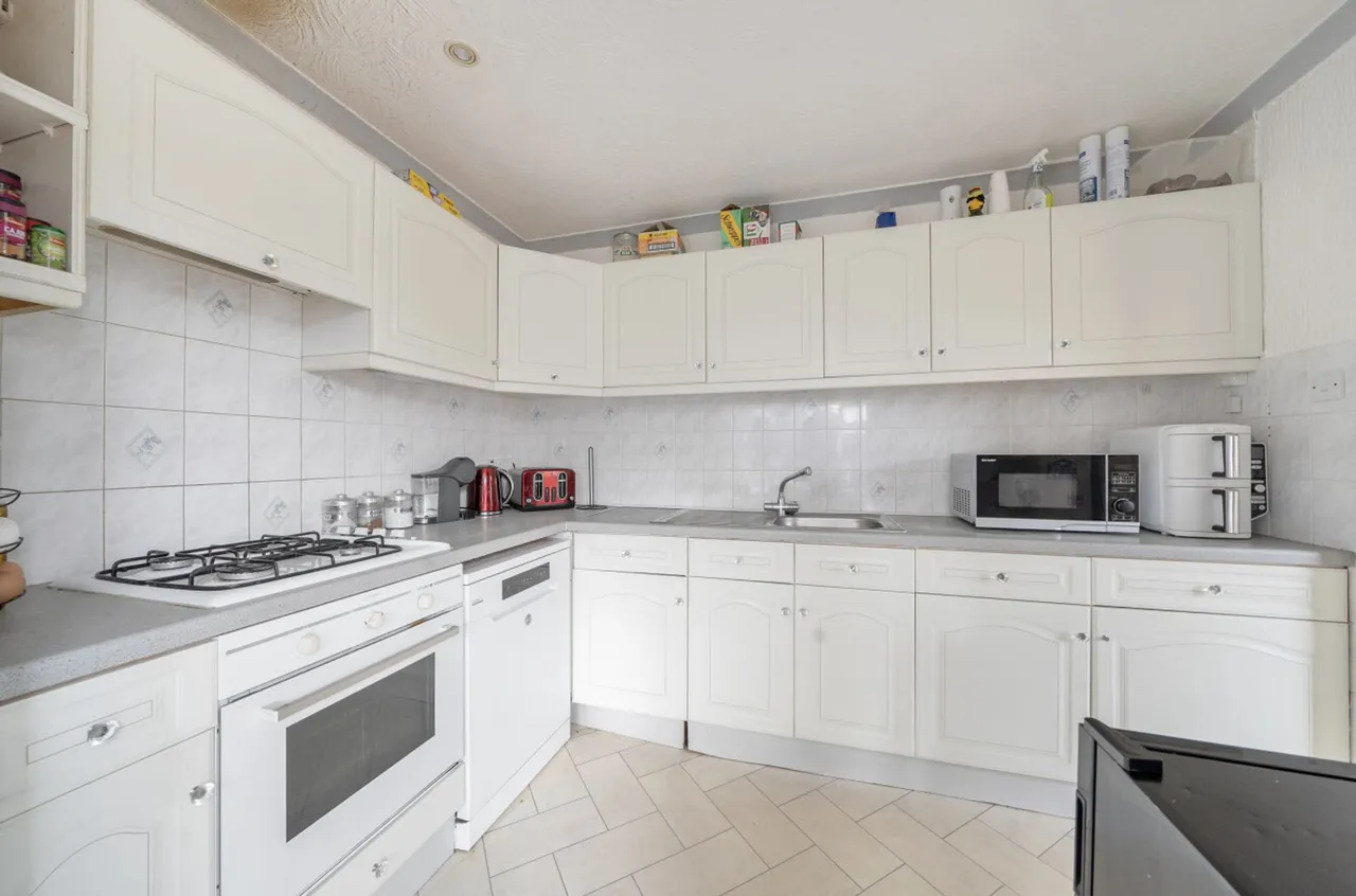 Croft Road, Selsey, PO20, photo 3