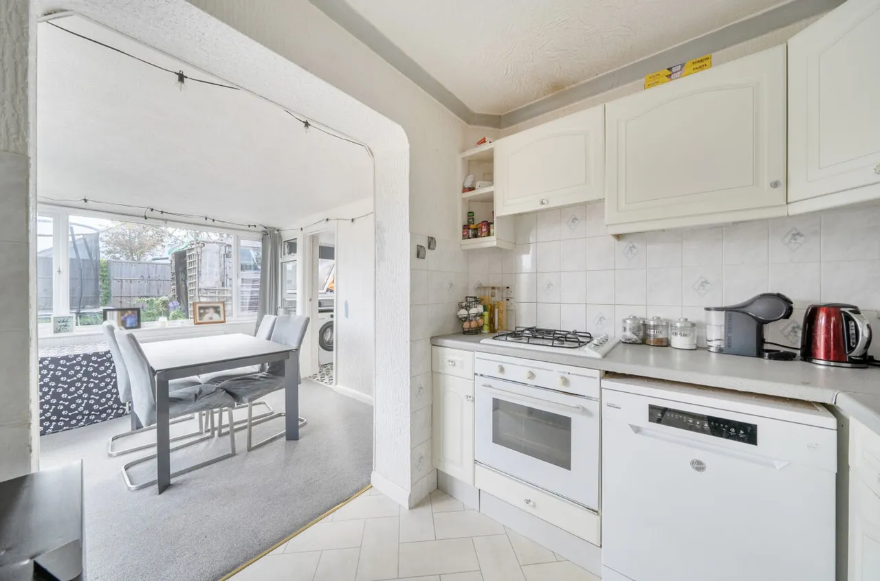 Croft Road, Selsey, PO20, photo 10