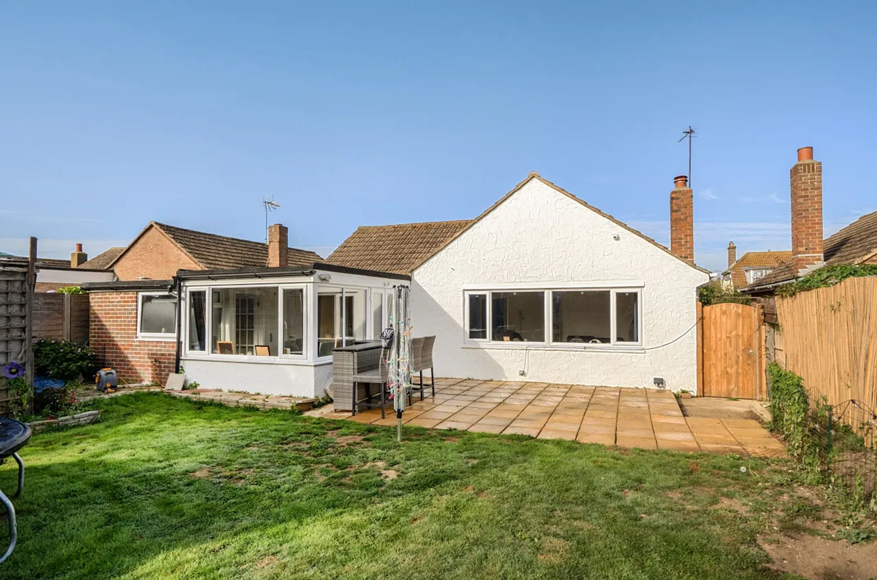 Croft Road, Selsey, PO20, photo 21