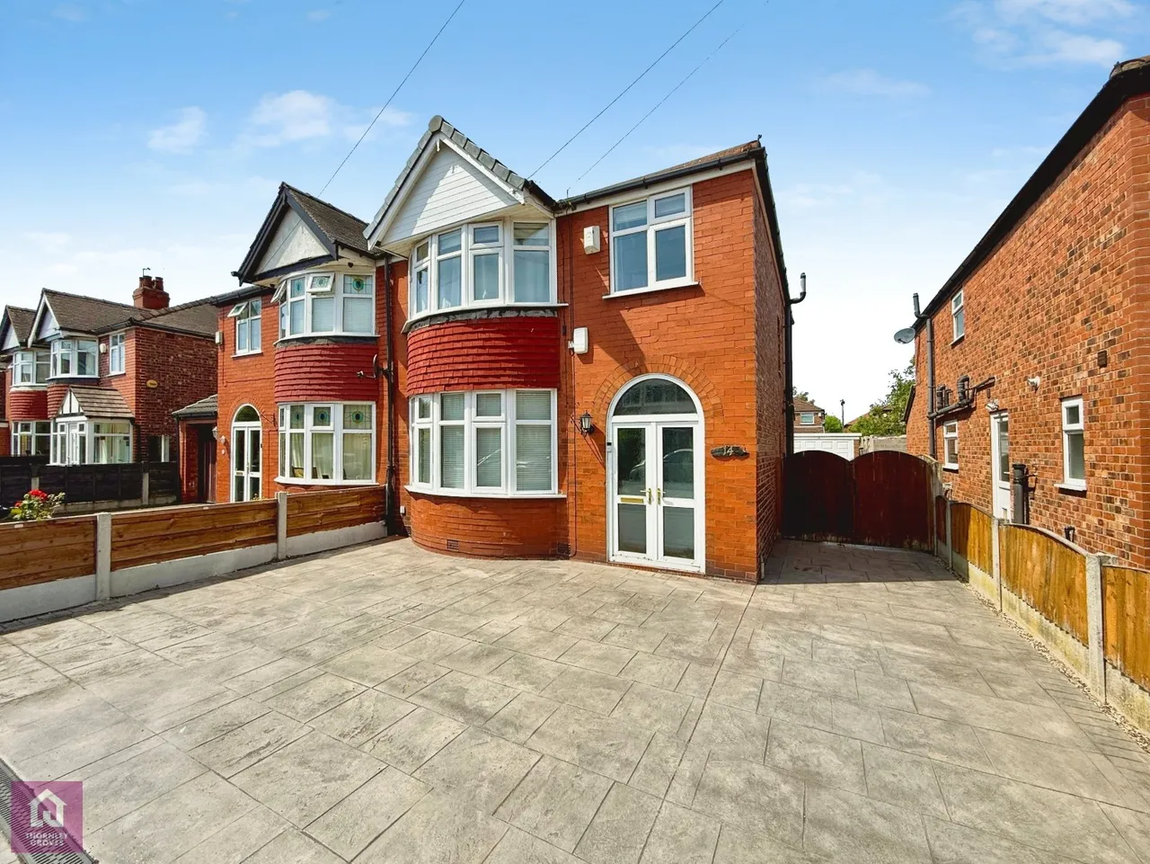 3 bed house for sale, Oakleigh Avenue, Timperley, WA15