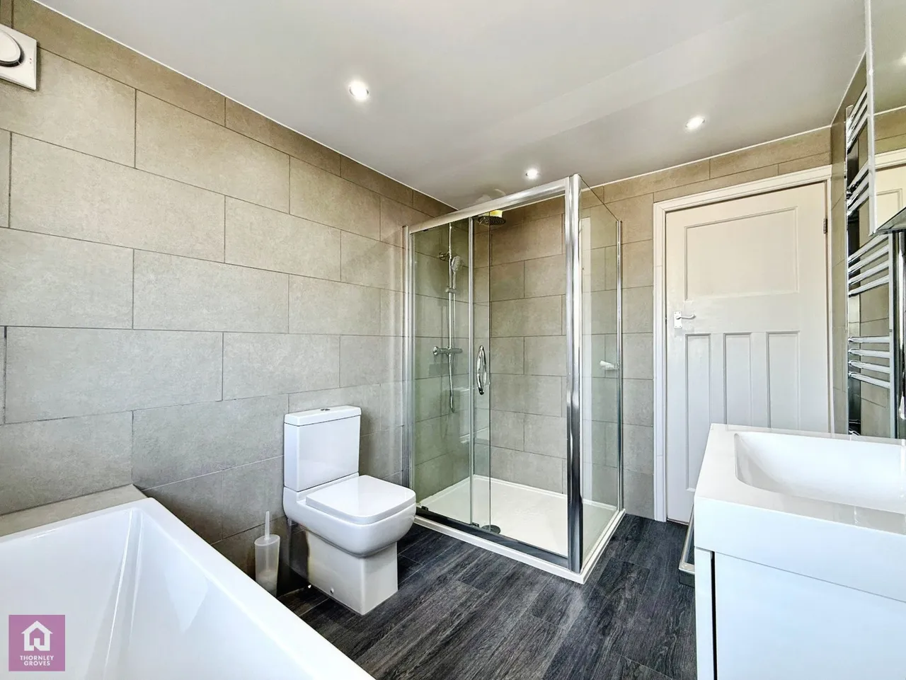 Oakleigh Avenue, Timperley, WA15, photo 15