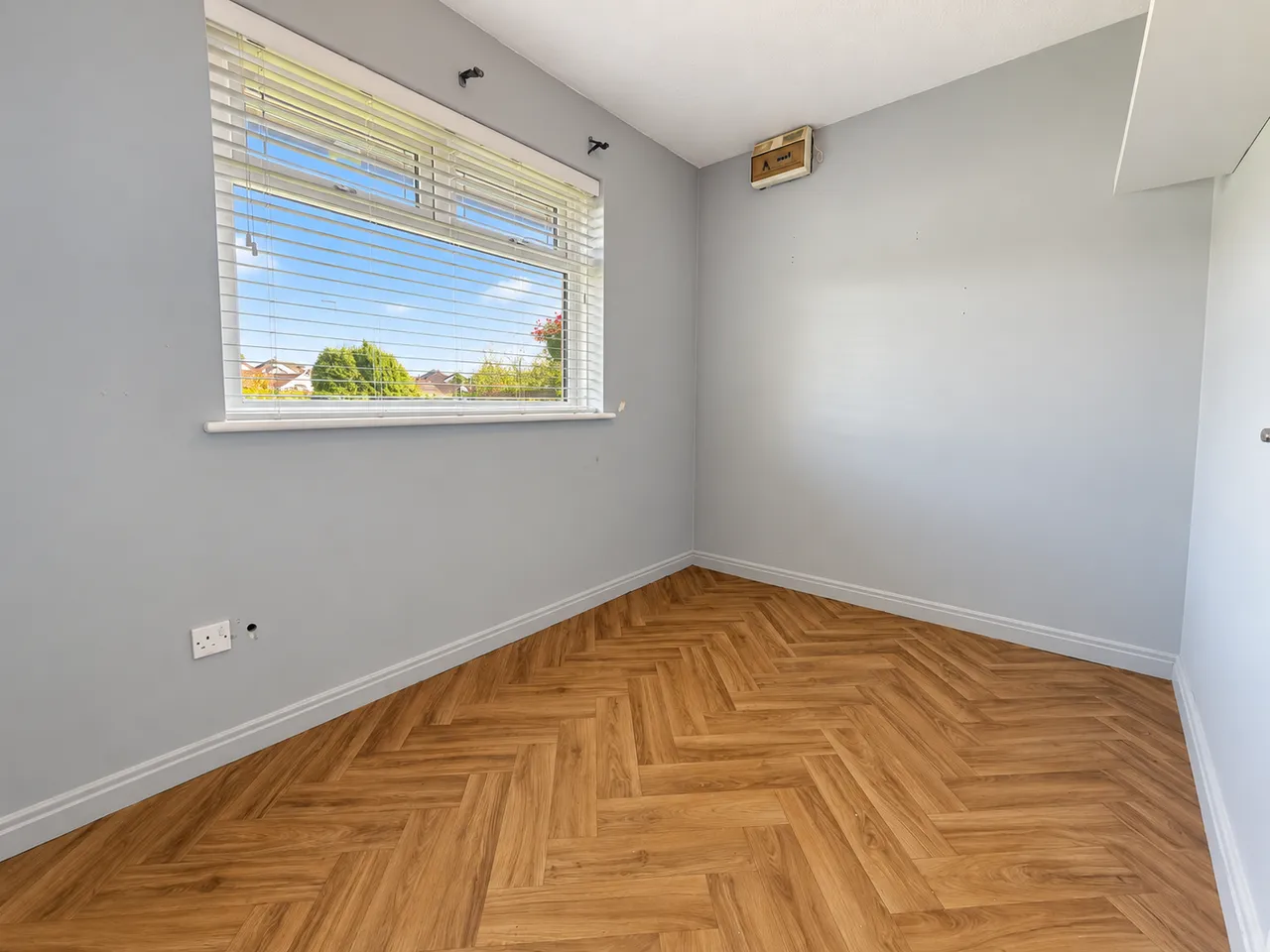 Heol Brithdir, Birchgrove, photo 9