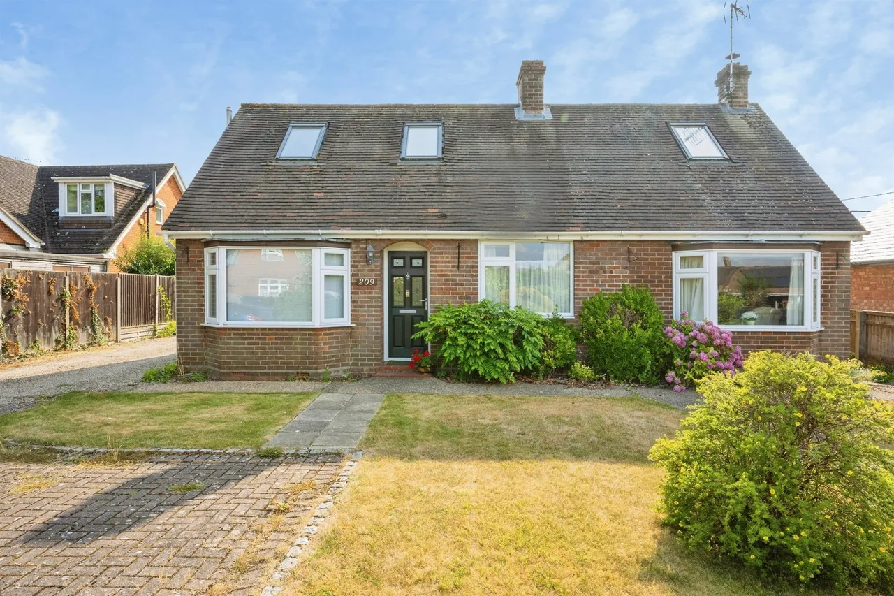 Aylesbury Road, Wendover, HP22, photo 27