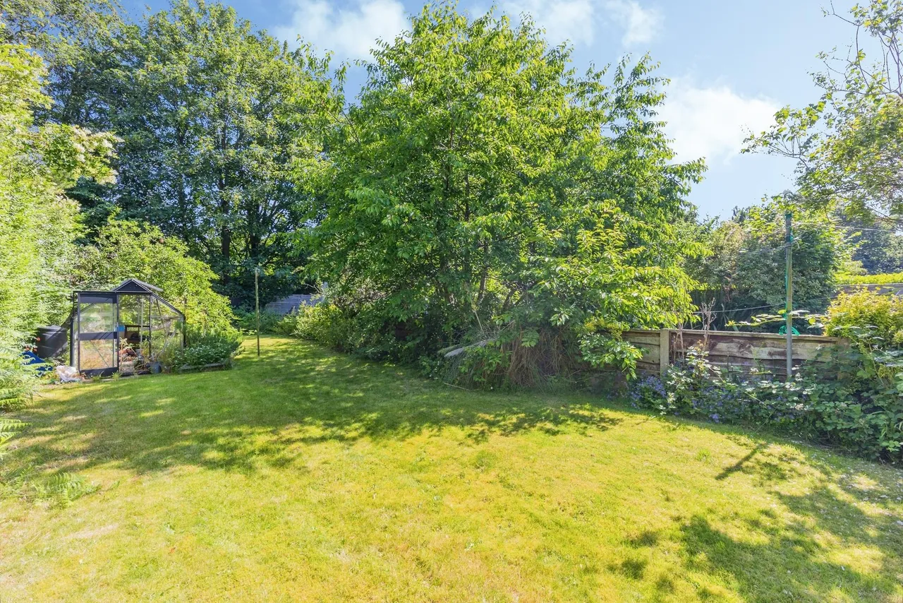 Stapleford Close, Sale, M33, photo 19