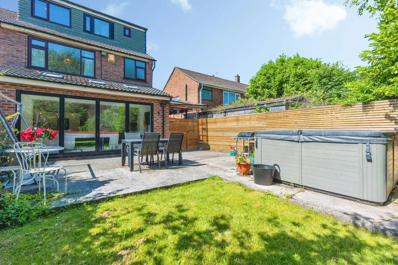 Stapleford Close, Sale, M33, photo 16