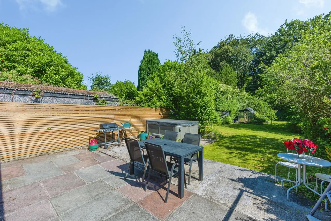 Stapleford Close, Sale, M33, photo 11