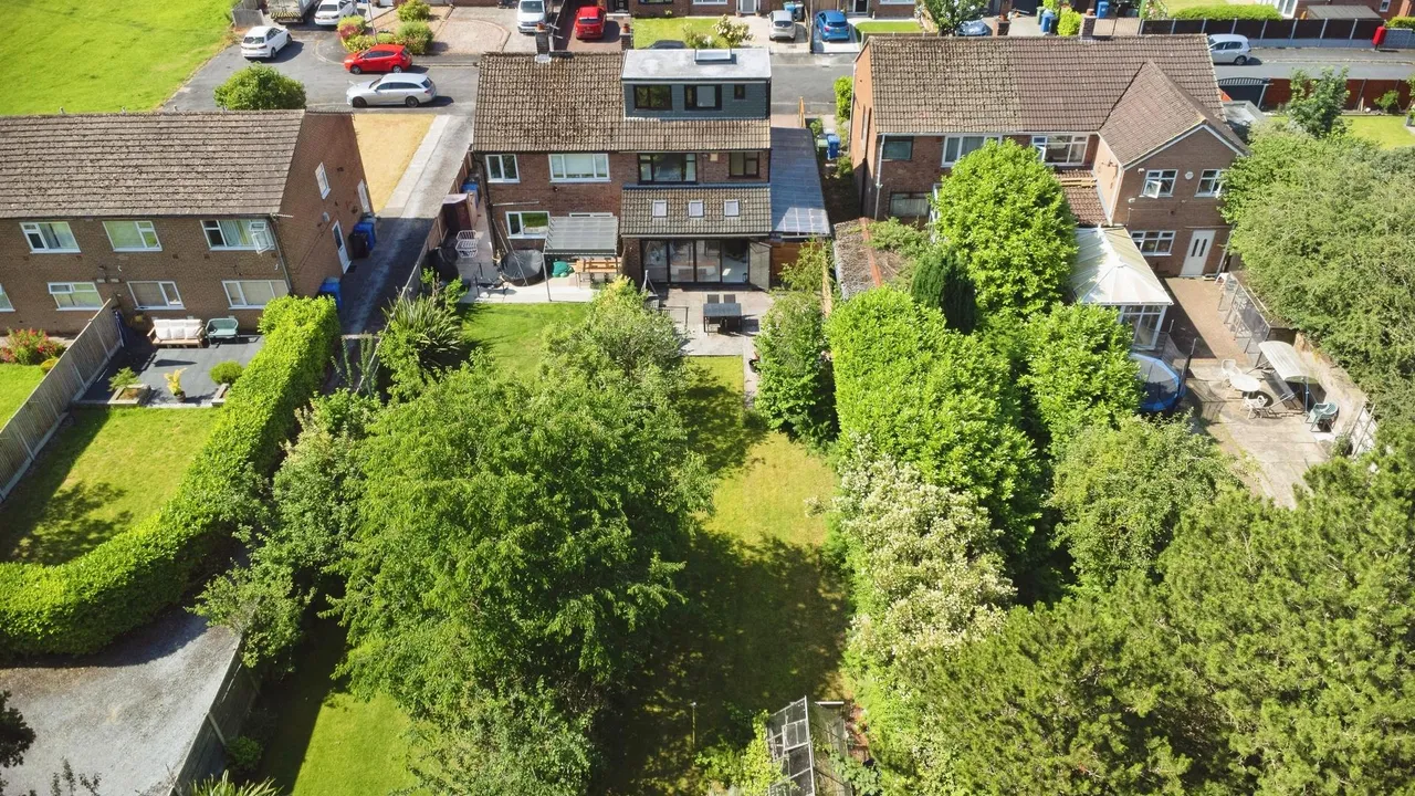 Stapleford Close, Sale, M33, photo 38