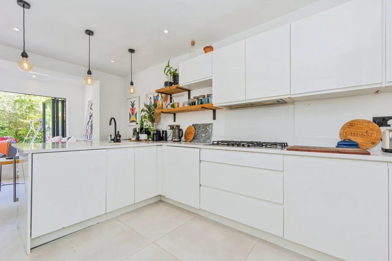 Stapleford Close, Sale, M33, photo 9