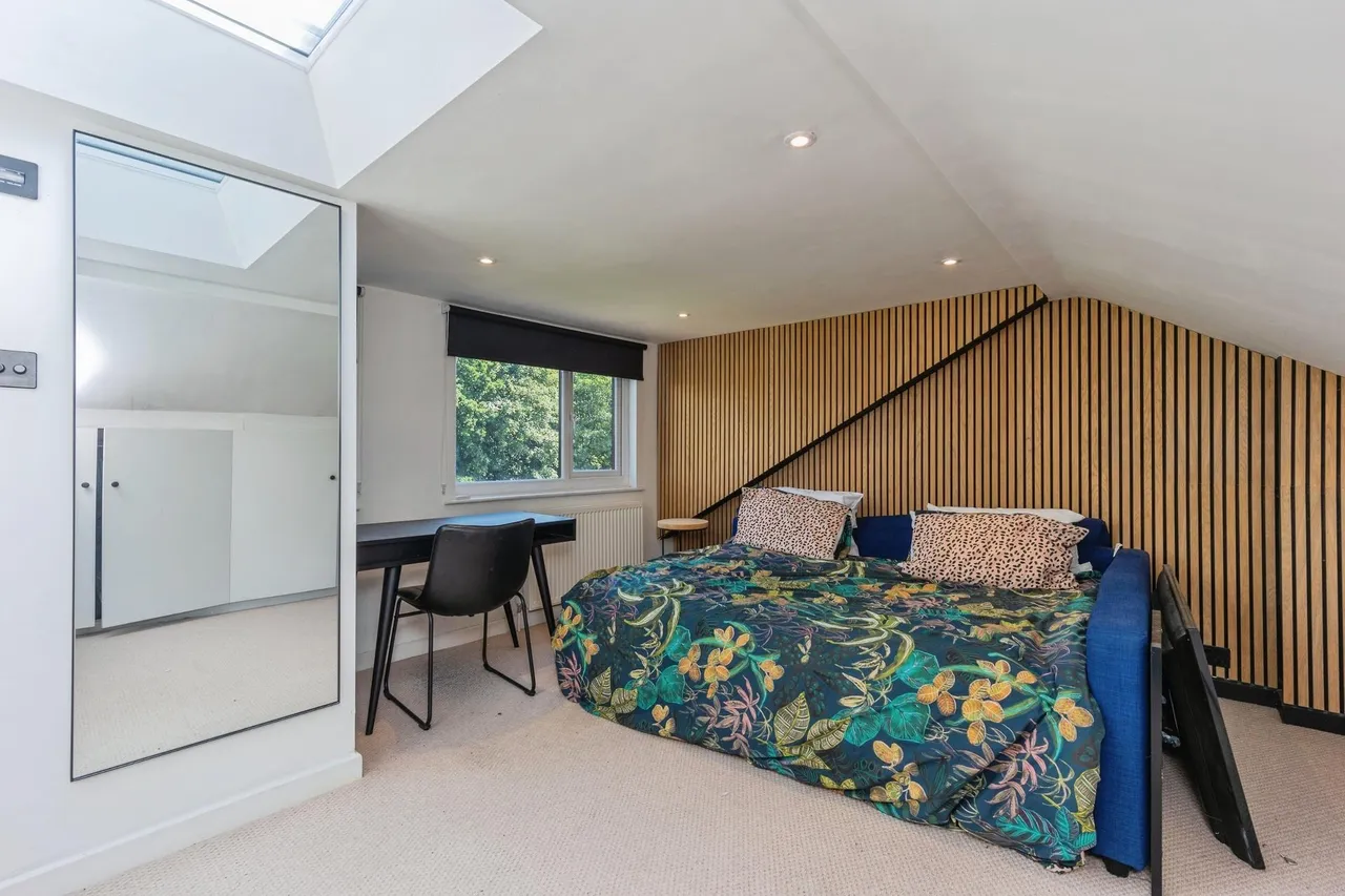 Stapleford Close, Sale, M33, photo 24