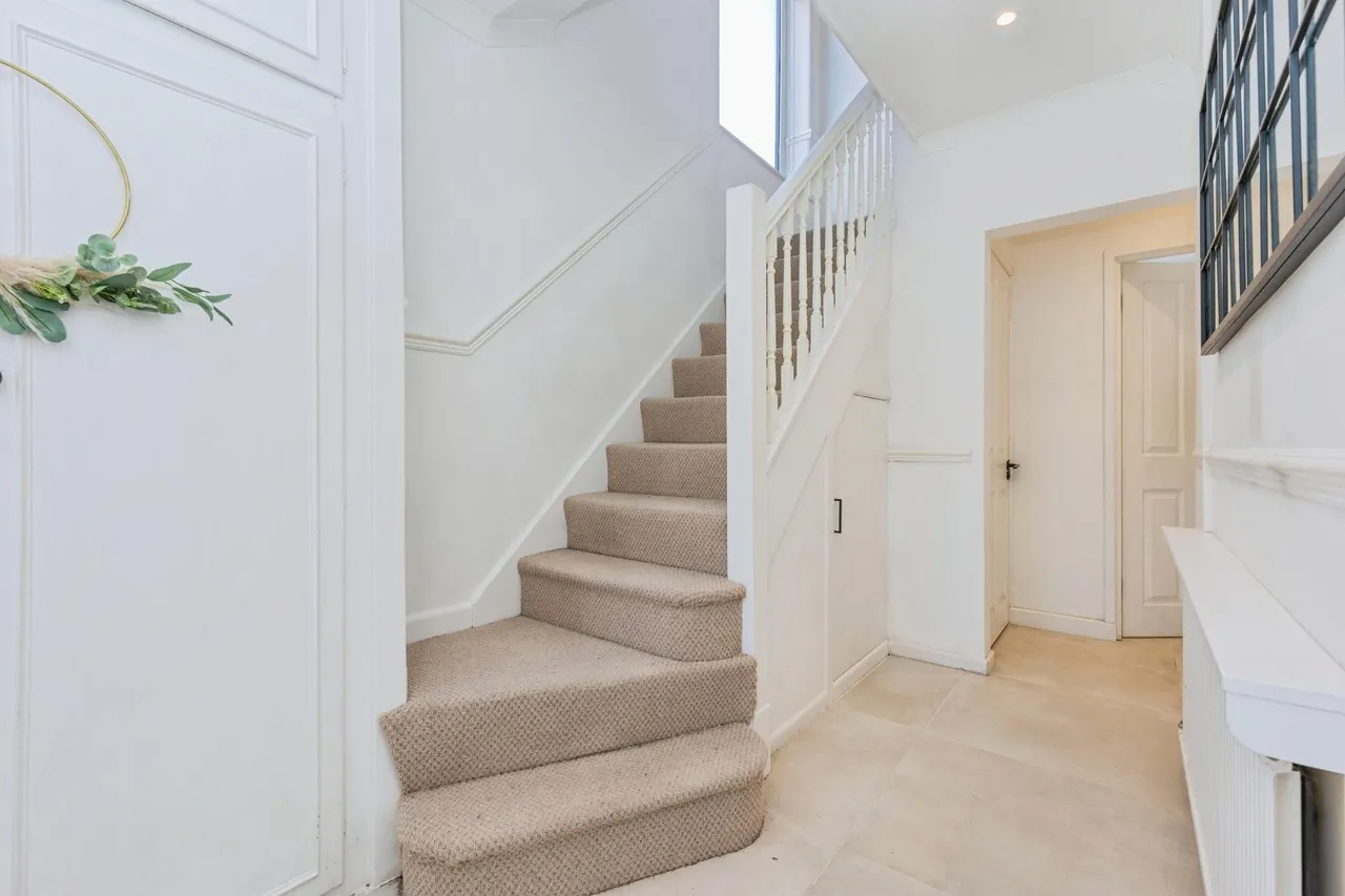 Stapleford Close, Sale, M33, photo 33