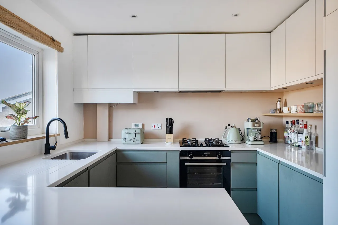 Calypso Crescent, London, SE15, photo 4