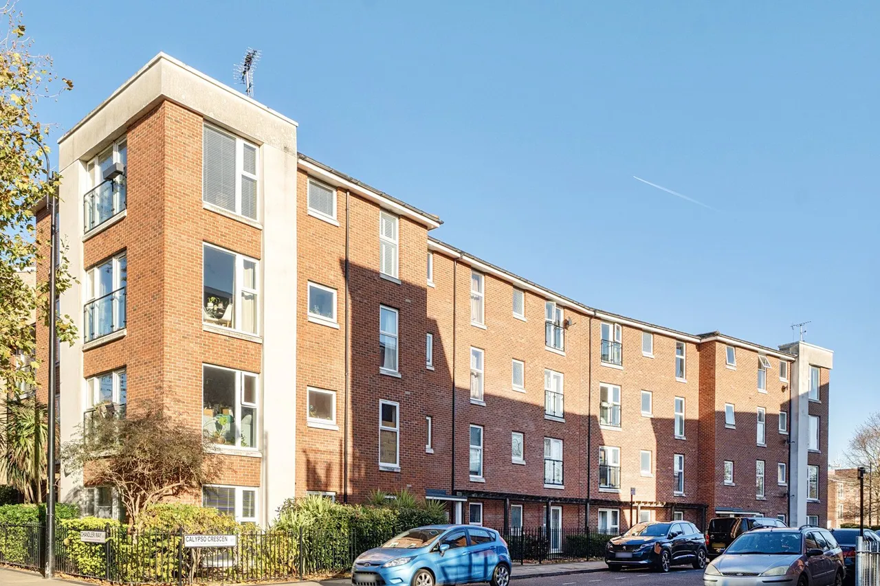 Calypso Crescent, London, SE15, photo 21
