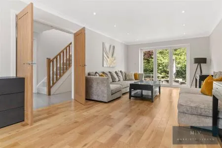 Hillside Road, Coulsdon, photo 2