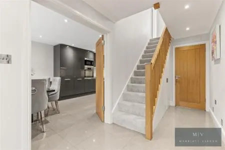 Hillside Road, Coulsdon, photo 6