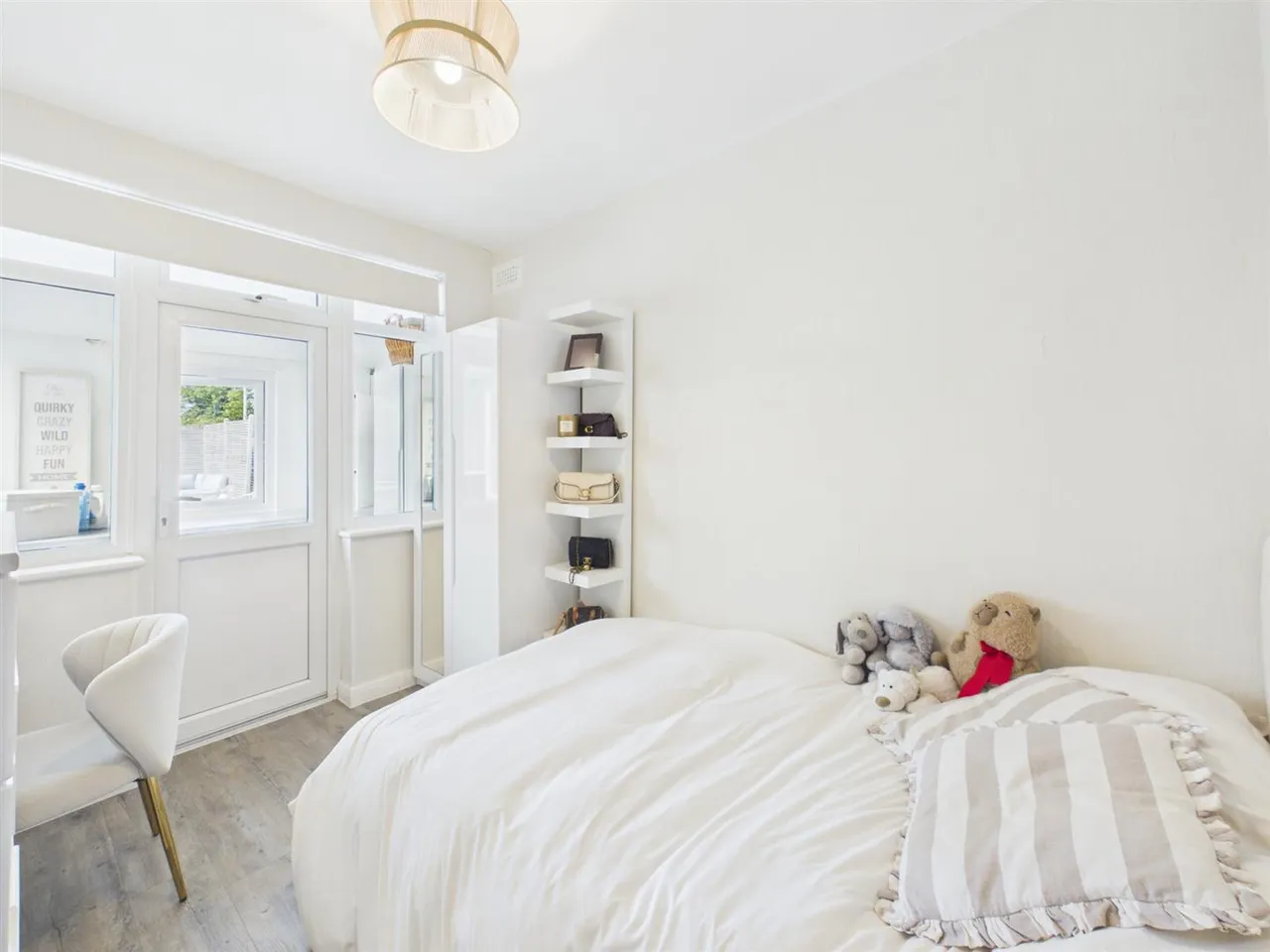 Willow Grove, Ruislip, HA4 6DG, photo 7