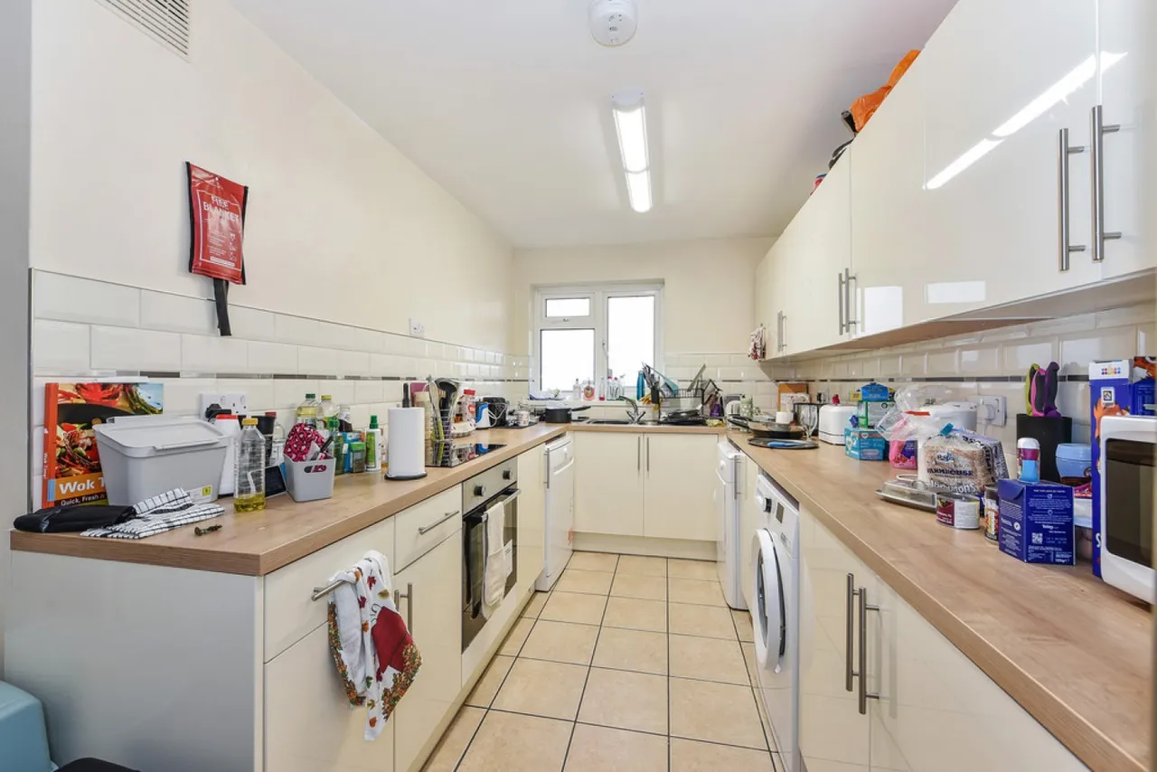 Stanmore Lane, SO22, photo 6