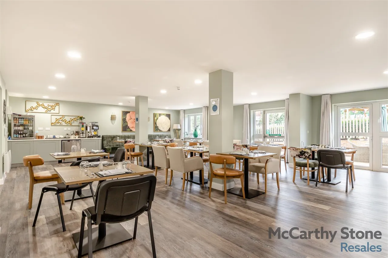 Barnsdale Drive, Westcroft, MK4, photo 19