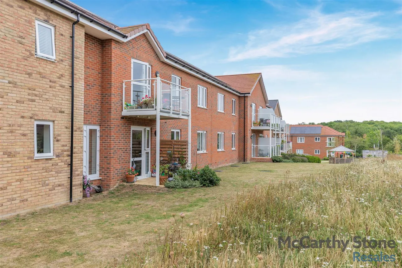 Barnsdale Drive, Westcroft, MK4, photo 15