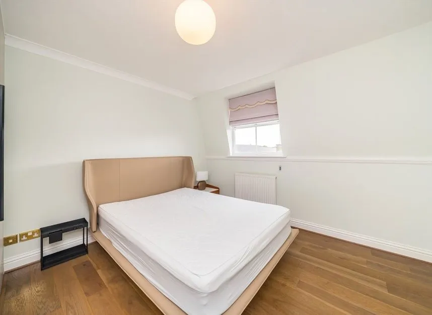 Clearwater Place, Surbiton, KT6, photo 6