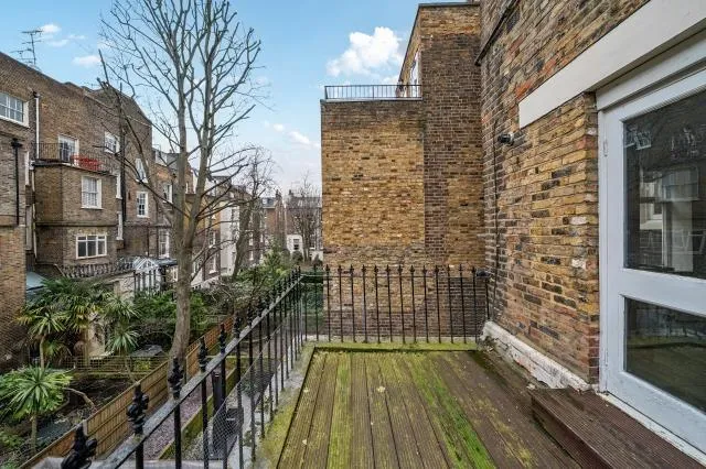 Clifton Gardens, London, W9, photo 17