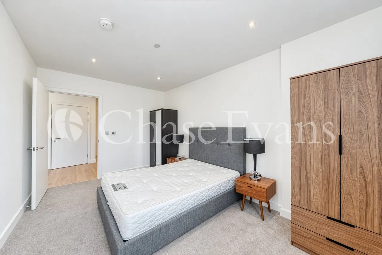Walworth Road, Elephant & Castle, SE17, photo 11