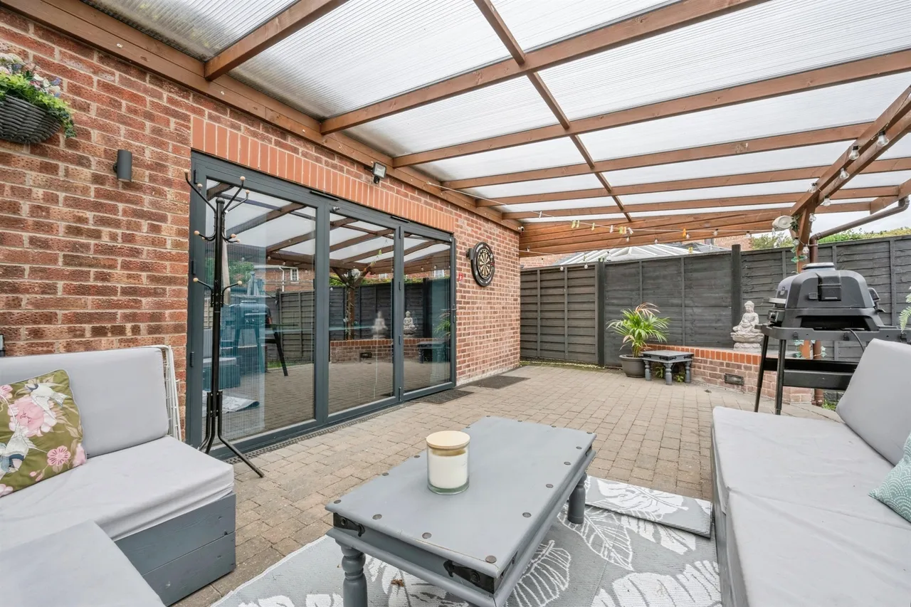 Crewe Road, Bircotes, Doncaster, photo 9