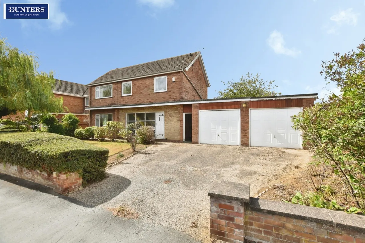 3 bed house for sale — Cambridge Avenue, Scunthorpe, Lincolnshire