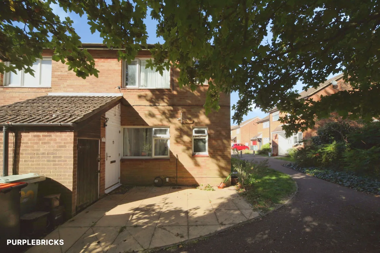 1 bed flat for sale, Rosedale, Dunstable, LU5