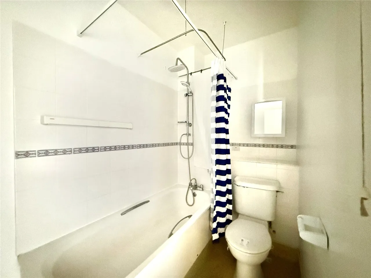 Billington Mews, London, W3, photo 6