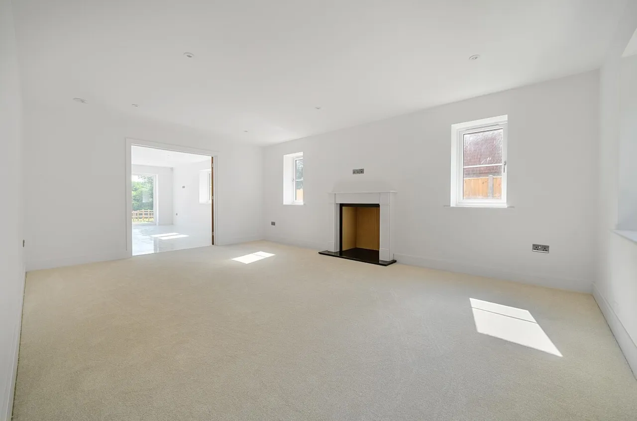 Southwick Road, North Boarhunt, PO17, photo 14