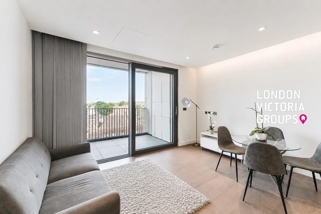 2 bed flat for sale, Edgware Road, London