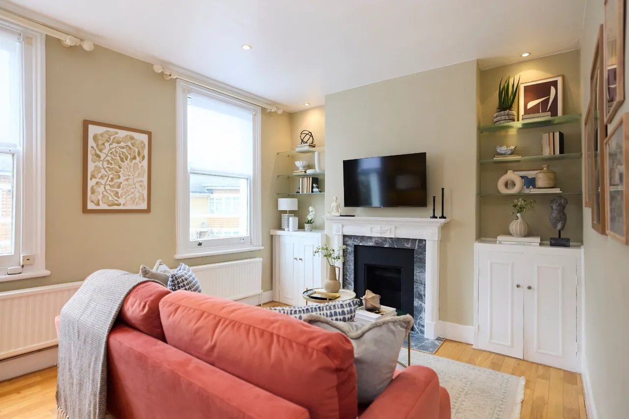 2 bed flat for sale, Sherbrooke Road, Munster Village, SW6