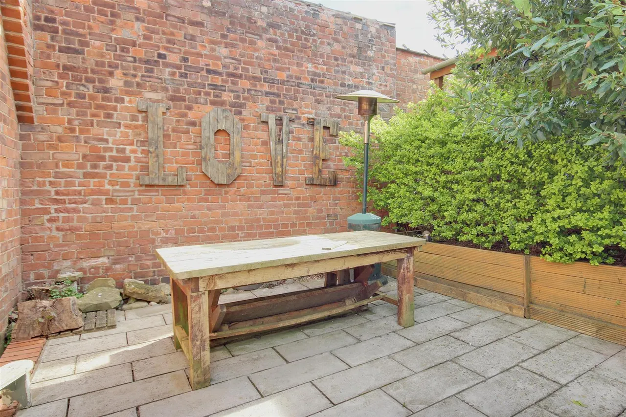 West End, Walkington, photo 13