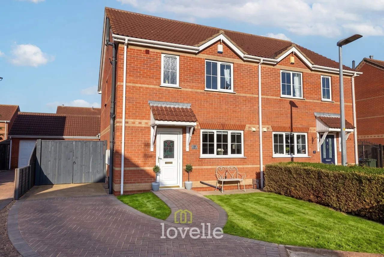 3 bed house for sale, Roladan Close, New Waltham, DN36
