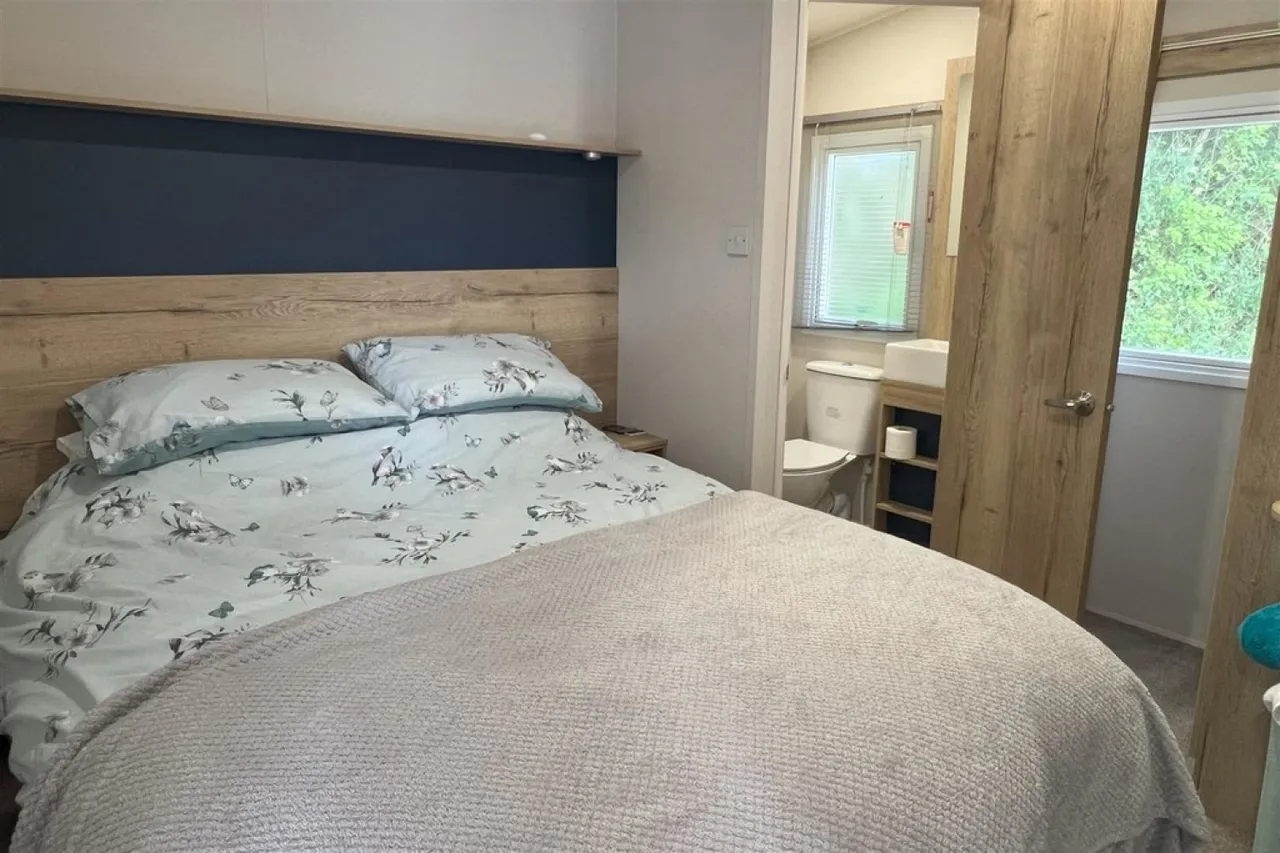 Oakdene Forest Holiday Park, St. Leonards, Ringwood, photo 10