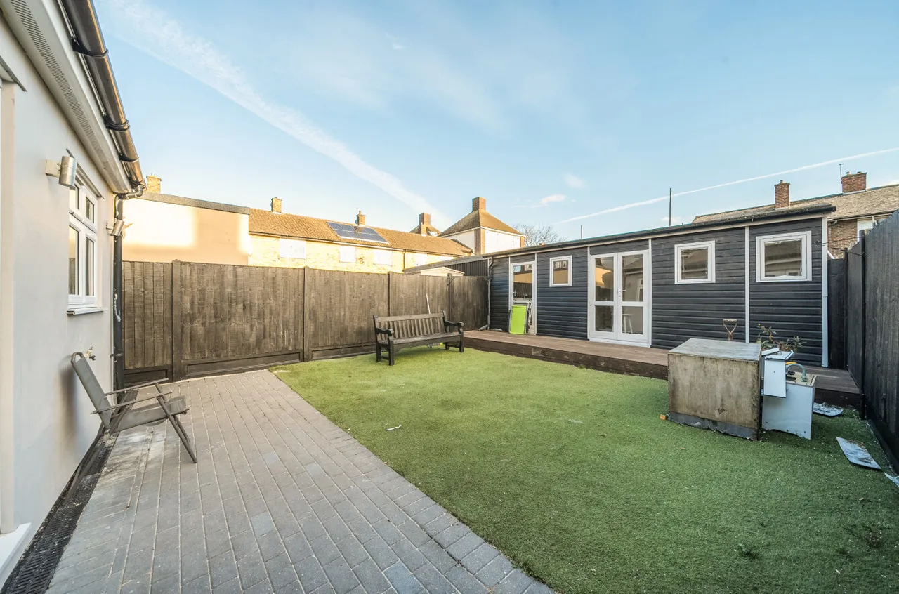 Throwley Close, Abbey Wood, SE2, photo 14