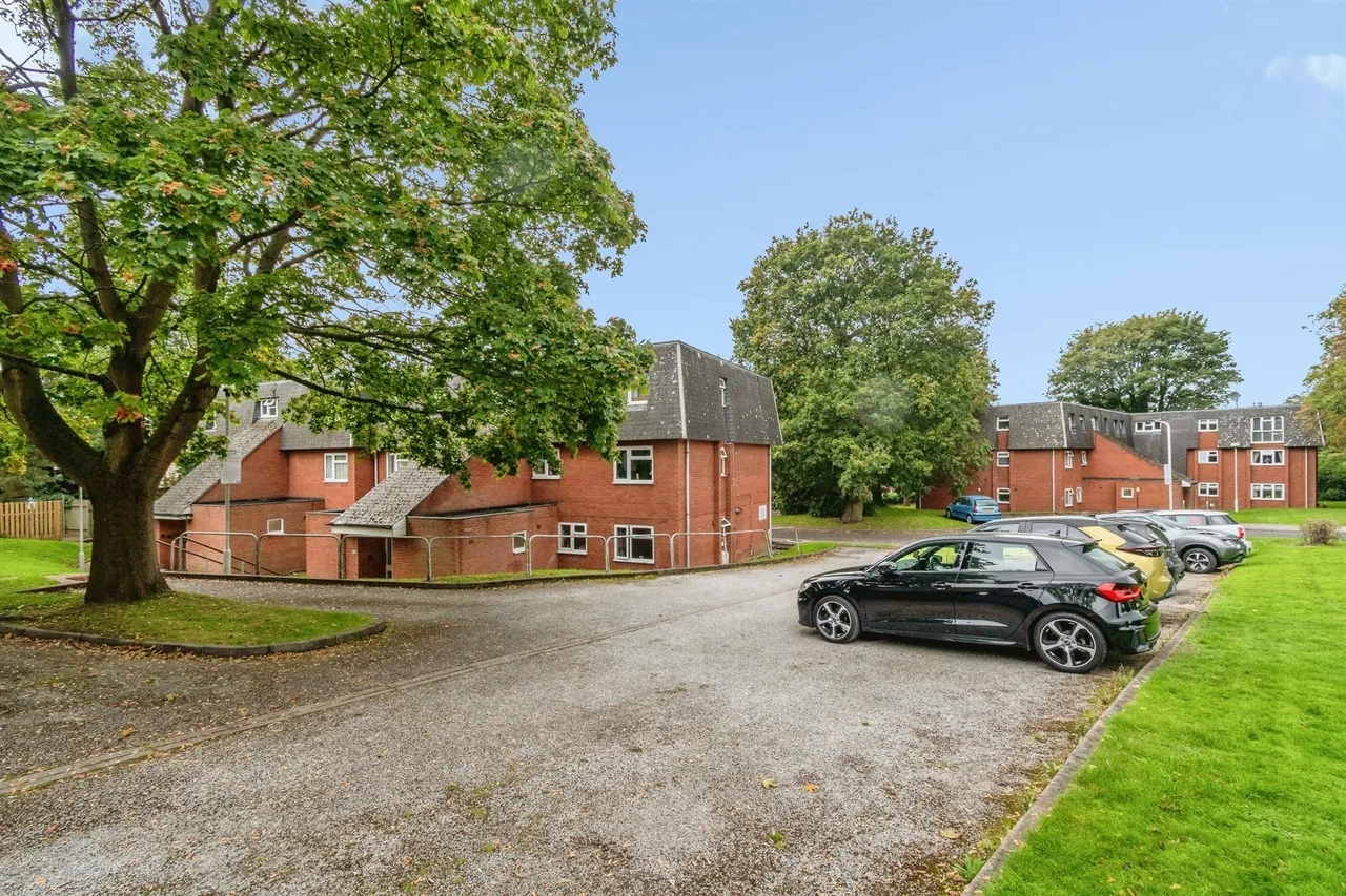 New Penkridge Road, Cannock, WS11, photo 11