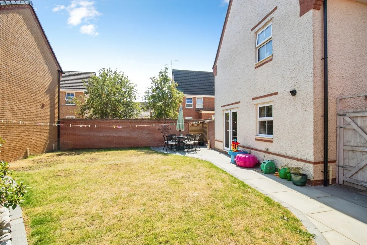 Clementine Walk, Coventry, West Midlands, CV3, photo 17