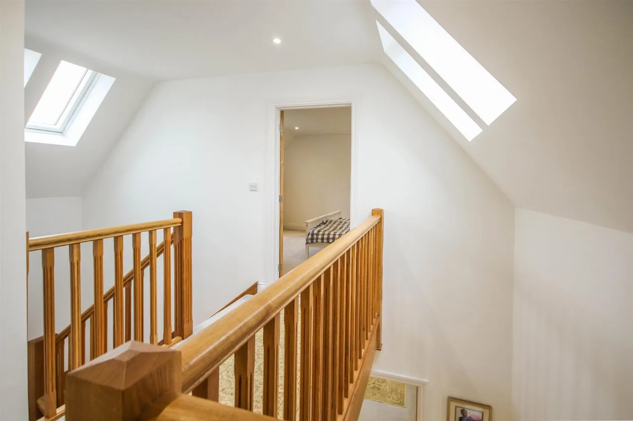High Street, Cheveley, CB8, photo 17