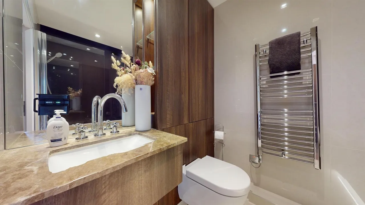 Longfield Avenue, London, W5, photo 18